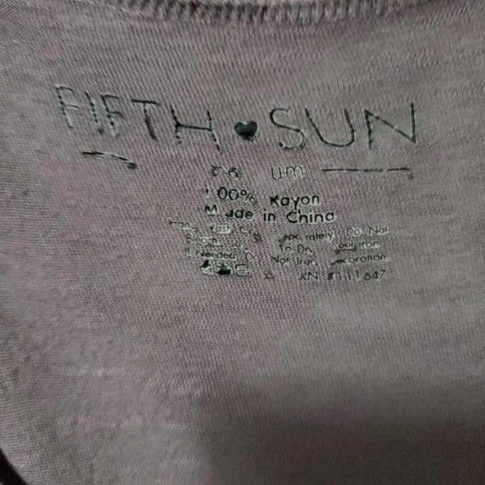 Fifth Sun Purple Short Sleeve Cest La Vie Round Neck Shirt Sz L - Picture 5 of 6